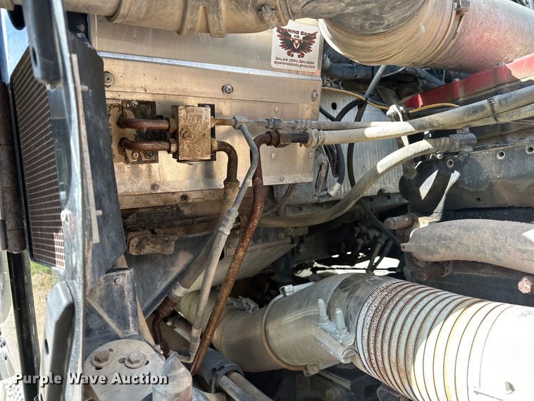 image for item EJ4481 1999 Kenworth  W900 semi truck