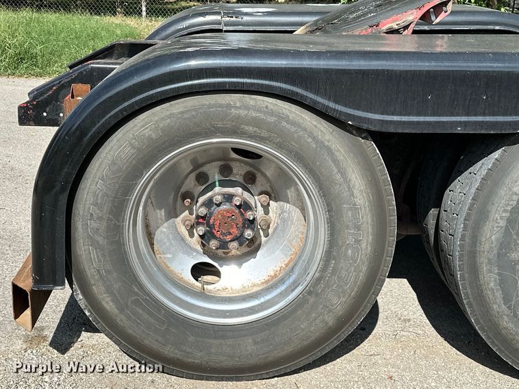 image for item EJ4481 1999 Kenworth  W900 semi truck