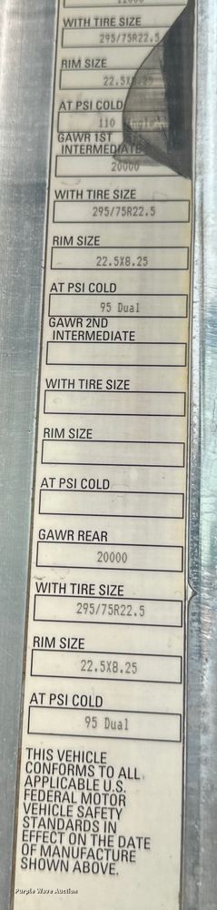 image for item EJ6410 2013 Kenworth  T660 semi truck