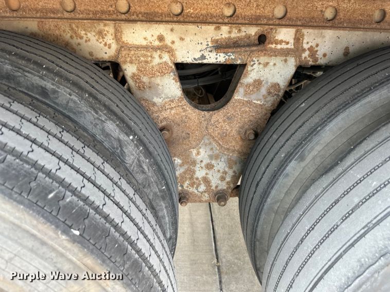 image for item EJ6412 1998 Great Dane  dry van trailer