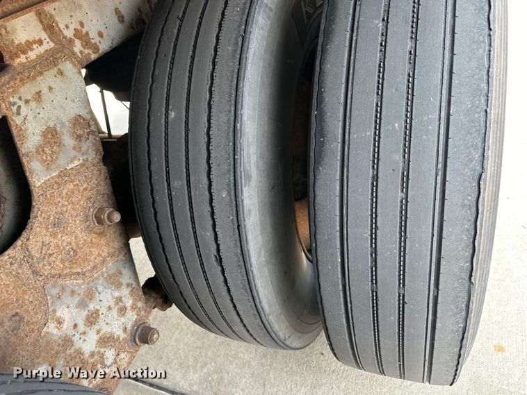 image for item EJ6412 1998 Great Dane  dry van trailer