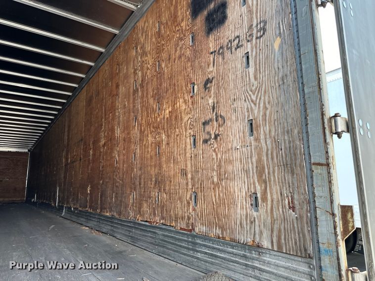 image for item EJ6413 1999 Fruehauf  dry van trailer