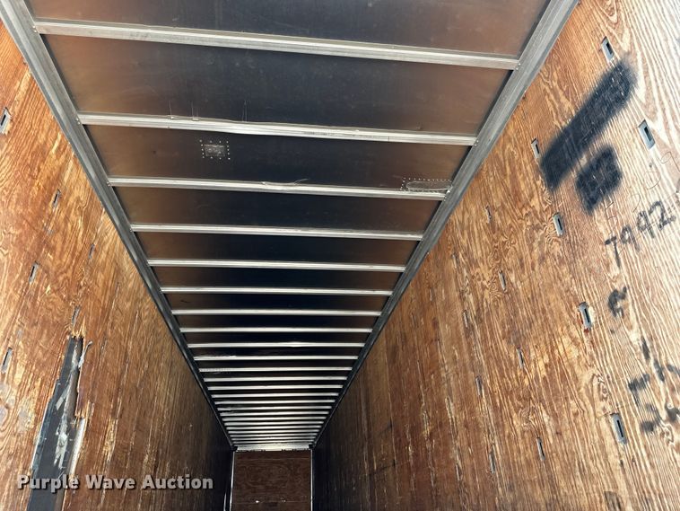 image for item EJ6413 1999 Fruehauf  dry van trailer