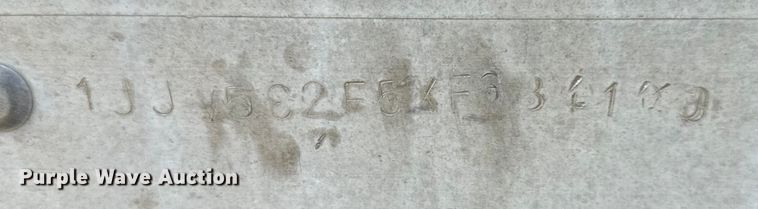 image for item EJ6413 1999 Fruehauf  dry van trailer