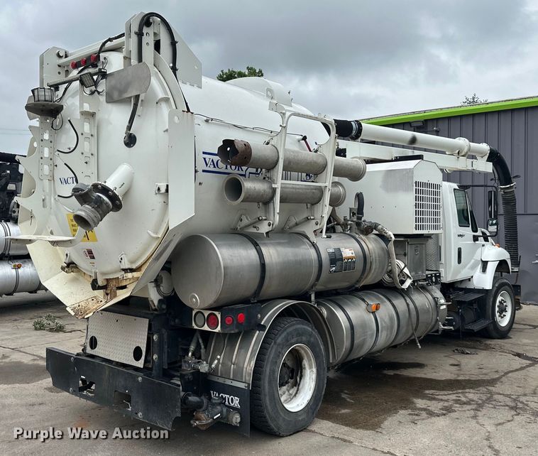 image for item EJ7040 2009 International  Workstar sewer jetter truck