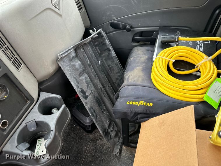 image for item EJ7040 2009 International  Workstar sewer jetter truck