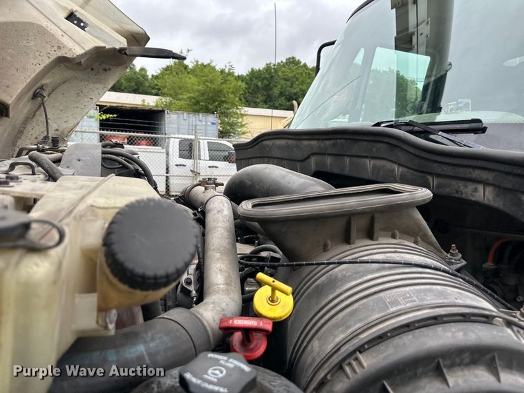 image for item EJ7040 2009 International  Workstar sewer jetter truck