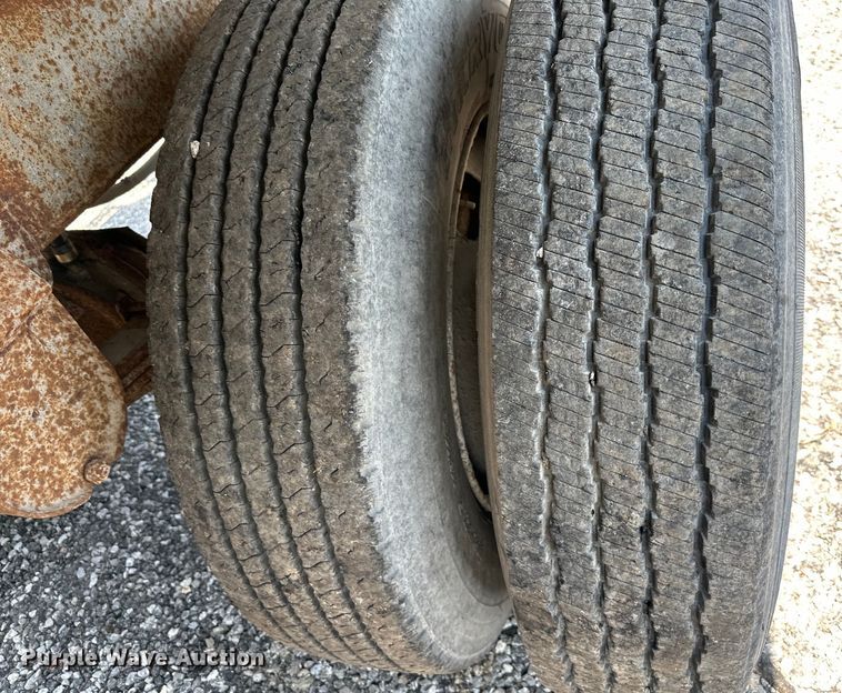 image for item EJ7057 1985 SUMP end dump pup trailer