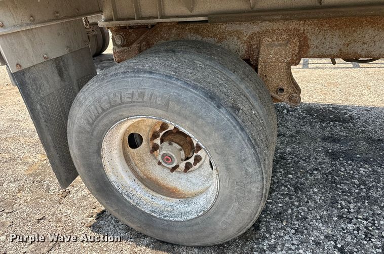 image for item EJ7057 1985 SUMP end dump pup trailer