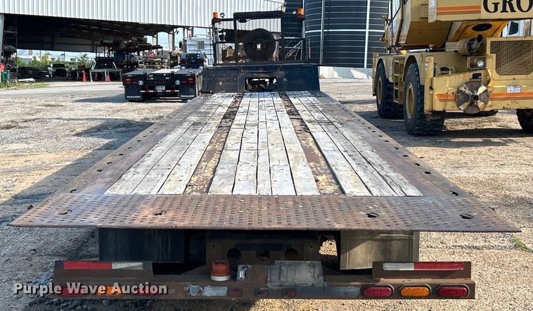 image for item EK3019 2006 Landoll 317 tilt deck equipment trailer