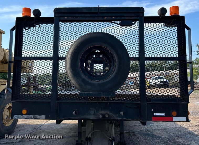 image for item EK3019 2006 Landoll 317 tilt deck equipment trailer