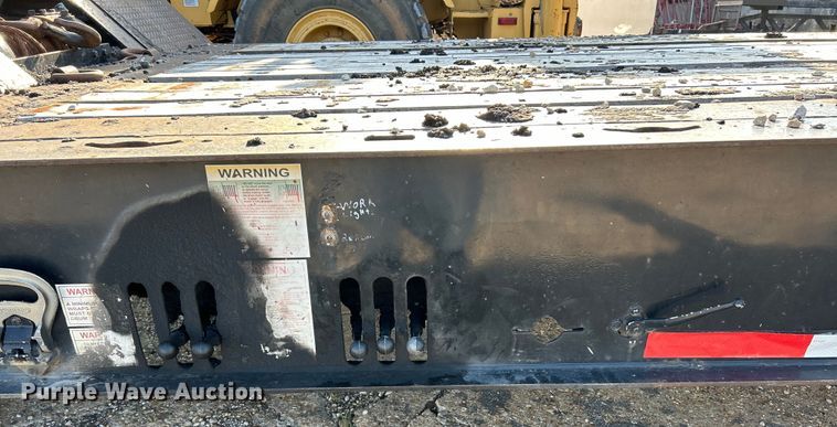 image for item EK3019 2006 Landoll 317 tilt deck equipment trailer