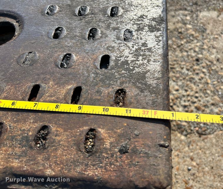 image for item EK3019 2006 Landoll 317 tilt deck equipment trailer