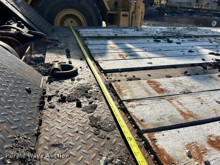 image for item EK3019 2006 Landoll 317 tilt deck equipment trailer