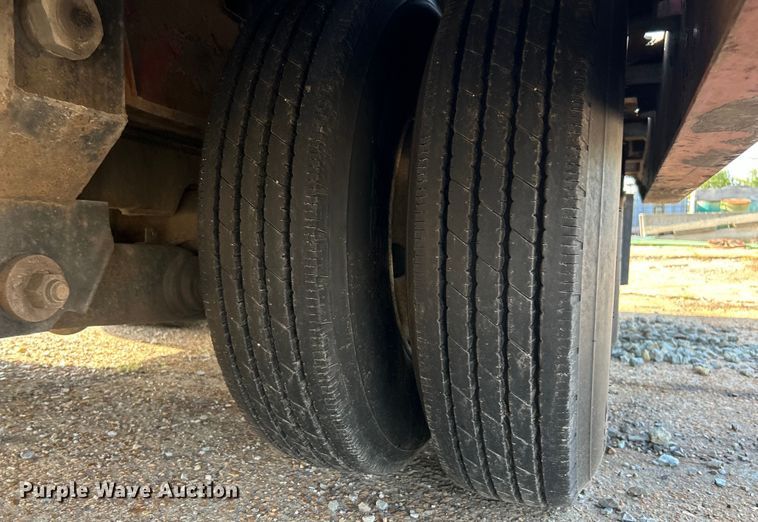 image for item EK3019 2006 Landoll 317 tilt deck equipment trailer