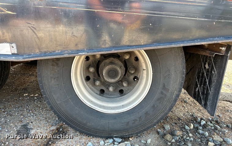 image for item EK3019 2006 Landoll 317 tilt deck equipment trailer