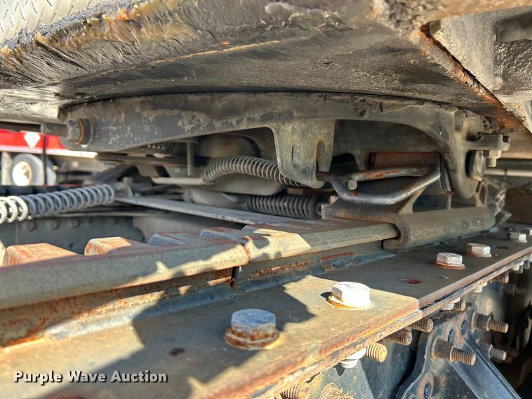 image for item EK4968 2007 Volvo VN semi truck