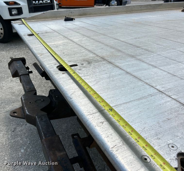 image for item EK4971 2017 Freightliner  Business Class M2 rollback truck