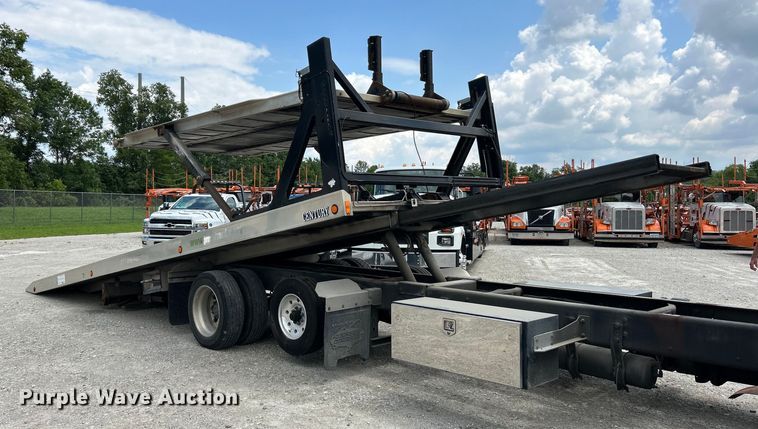 image for item EK4971 2017 Freightliner  Business Class M2 rollback truck