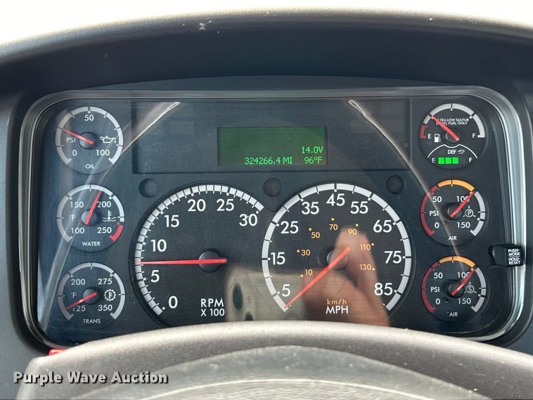 image for item EK4971 2017 Freightliner  Business Class M2 rollback truck