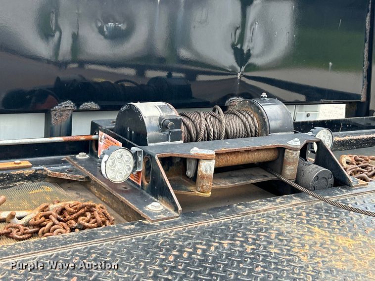 image for item EK4972 2019 Freightliner  Business Class M2 rollback truck