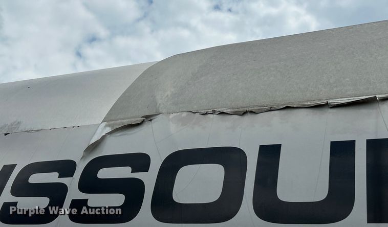 image for item EK4973 1981 Trailmobile T23E-42AG tank trailer