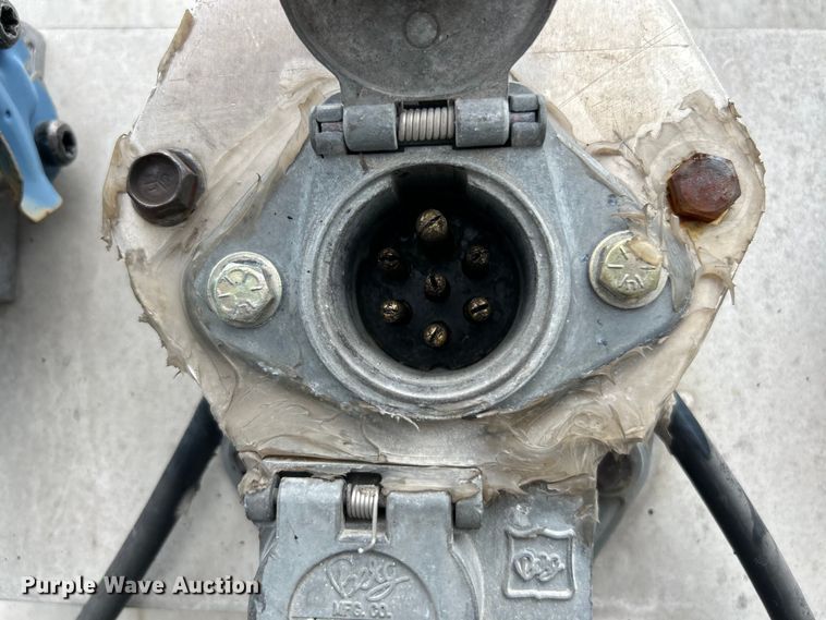 image for item EK4973 1981 Trailmobile T23E-42AG tank trailer