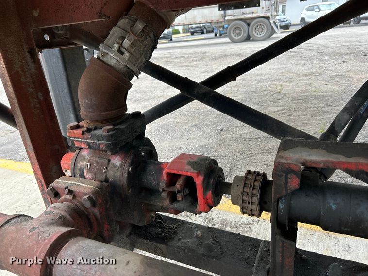 image for item EK4973 1981 Trailmobile T23E-42AG tank trailer