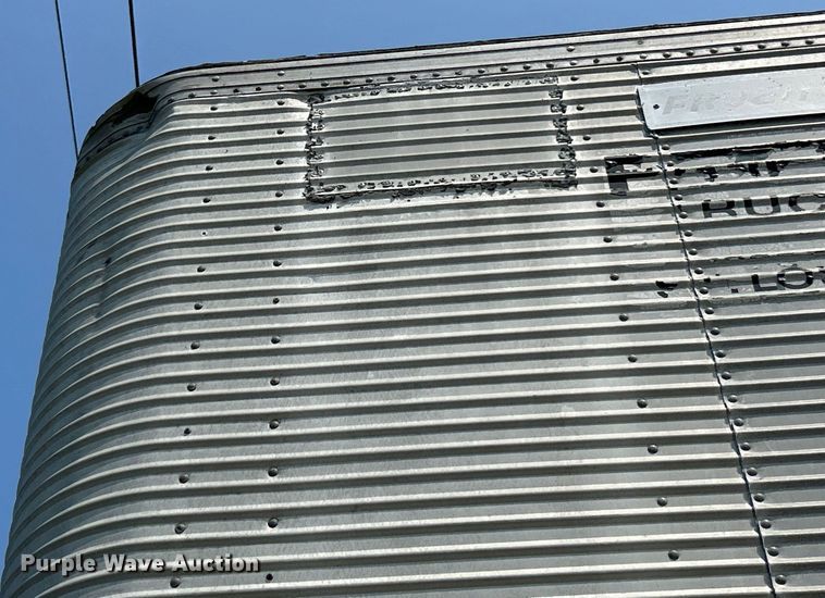 image for item EK5004 1975 Fruehauf FB9-F2-45 dry van trailer