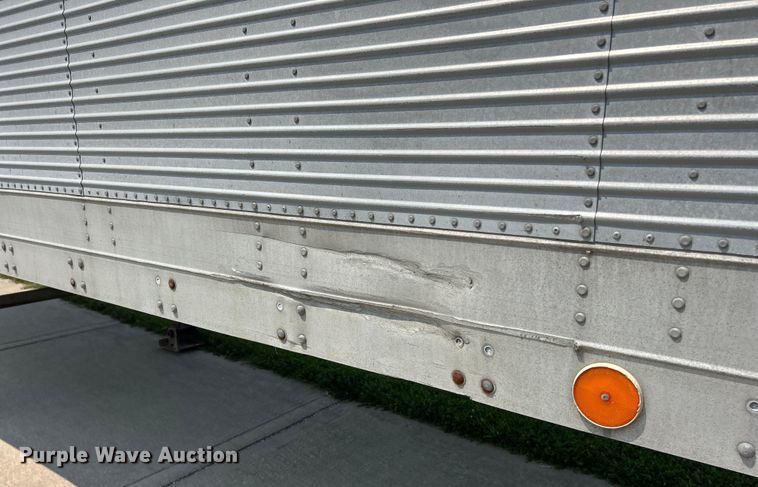 image for item EK5004 1975 Fruehauf FB9-F2-45 dry van trailer