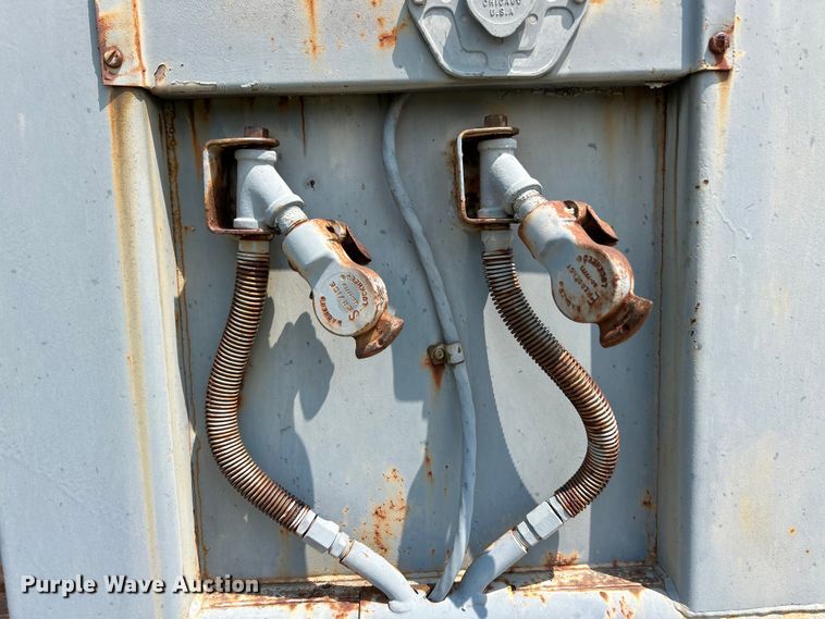 image for item EK5004 1975 Fruehauf FB9-F2-45 dry van trailer