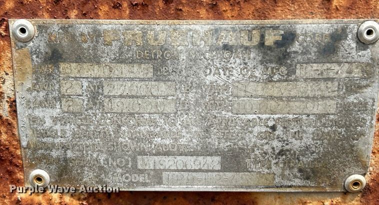 image for item EK5004 1975 Fruehauf FB9-F2-45 dry van trailer