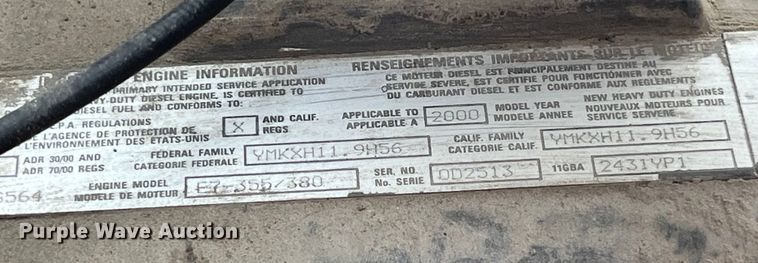 image for item EK8844 2001 Mack CH613 semi truck