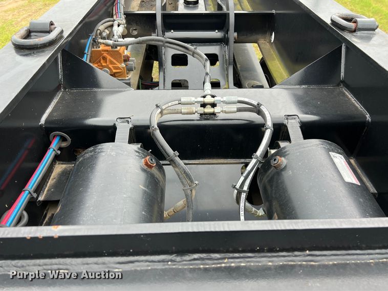 image for item LU9963 2021 Kalyn Siebert KS-HRG-3A-60T-MOD-9W lowboy equipment trailer