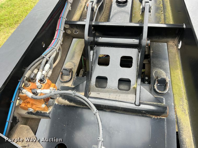 image for item LU9963 2021 Kalyn Siebert KS-HRG-3A-60T-MOD-9W lowboy equipment trailer