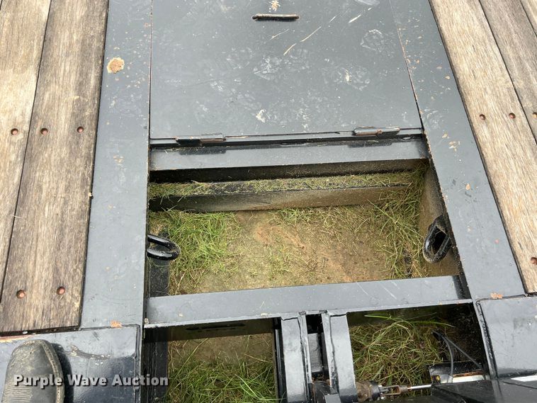 image for item LU9963 2021 Kalyn Siebert KS-HRG-3A-60T-MOD-9W lowboy equipment trailer