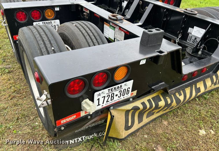 image for item LU9963 2021 Kalyn Siebert KS-HRG-3A-60T-MOD-9W lowboy equipment trailer