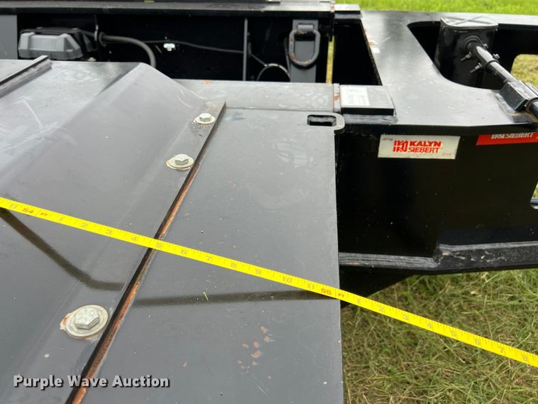 image for item LU9963 2021 Kalyn Siebert KS-HRG-3A-60T-MOD-9W lowboy equipment trailer
