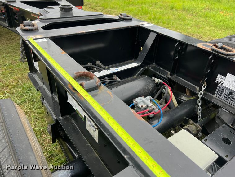 image for item LU9963 2021 Kalyn Siebert KS-HRG-3A-60T-MOD-9W lowboy equipment trailer