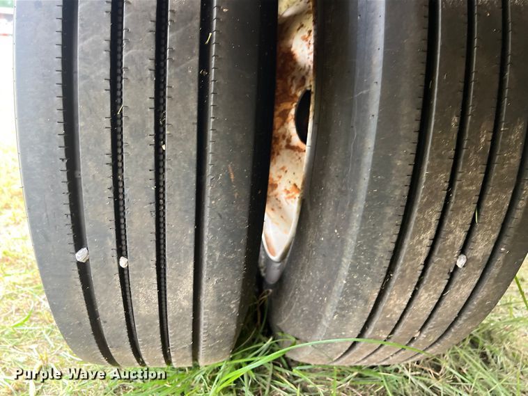 image for item LU9963 2021 Kalyn Siebert KS-HRG-3A-60T-MOD-9W lowboy equipment trailer