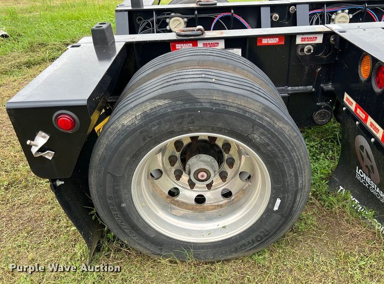 image for item LU9963 2021 Kalyn Siebert KS-HRG-3A-60T-MOD-9W lowboy equipment trailer