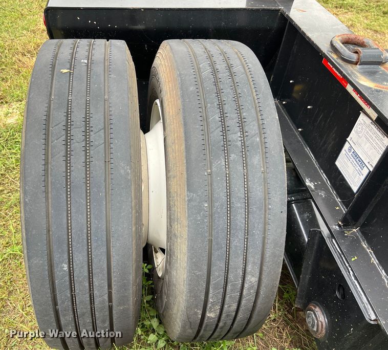 image for item LU9963 2021 Kalyn Siebert KS-HRG-3A-60T-MOD-9W lowboy equipment trailer