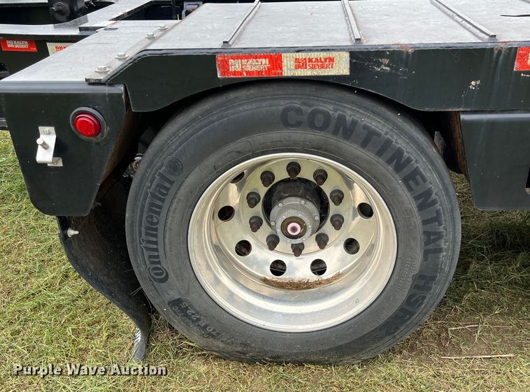 image for item LU9963 2021 Kalyn Siebert KS-HRG-3A-60T-MOD-9W lowboy equipment trailer