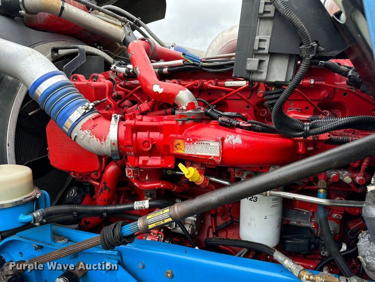 image for item NQ9699 2016 Kenworth W900 semi truck