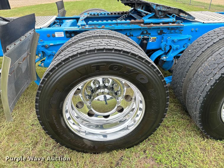 image for item NQ9699 2016 Kenworth W900 semi truck