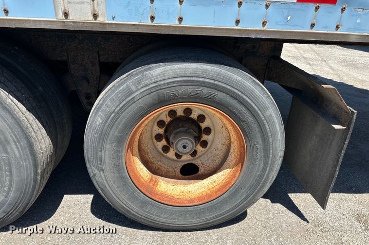 image for item NT9382 1994 Wabash dry van trailer