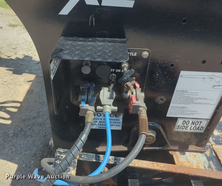 image for item NW9634 2023 XL Specialized Trailers  XL 110 HDG lowboy equipment trailer