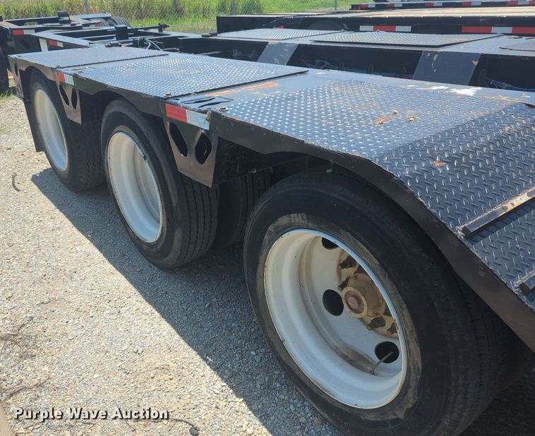 image for item NW9634 2023 XL Specialized Trailers  XL 110 HDG lowboy equipment trailer