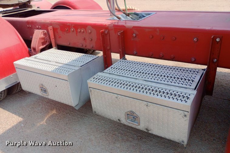 image for item NY9349 2006 Peterbilt 379 semi truck