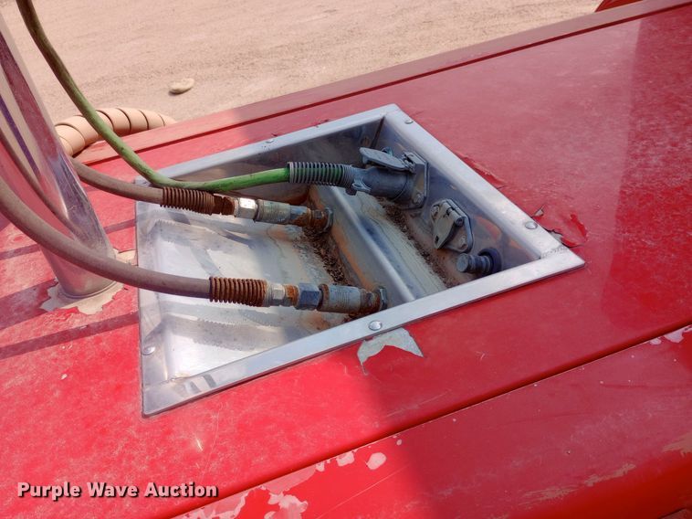 image for item NY9349 2006 Peterbilt 379 semi truck